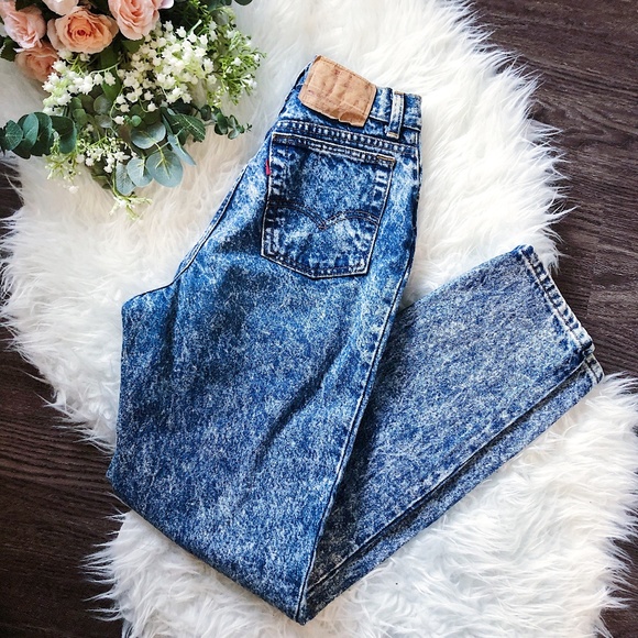 Levi's Denim - LEVI VINTAGE HIGHWAISTED ACID WASH JEANS